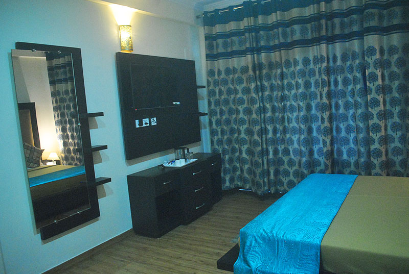 best hotel rooms in dharamkot